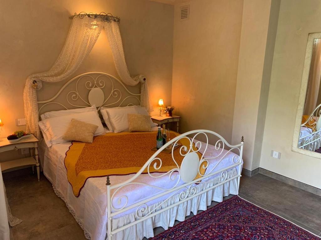 Bed and Breakfast Le Lanterne Villa dʼAlmè Exterior foto