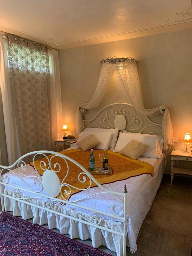 Bed and Breakfast Le Lanterne Villa dʼAlmè Exterior foto