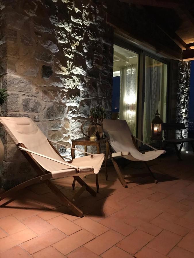 Bed and Breakfast Le Lanterne Villa dʼAlmè Exterior foto